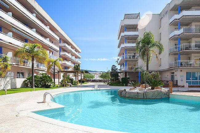 Location de vacances duplex penthouse avec terrasse, piscine et parking Santa Margarita, Roses