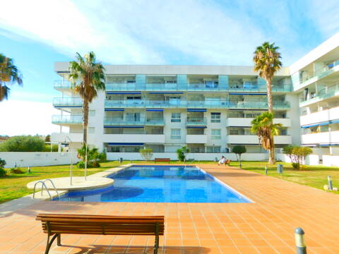 Moderne Saisonvermietung 1-Zimmer-Wohnung mit Parkplatz und Pool Roses, Costa Brava