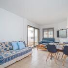 Apartment with 1 bedroom, first line of the sea Salatar Roses