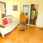 For sale semi-detached house with communal pool Santa Margarita, Roses